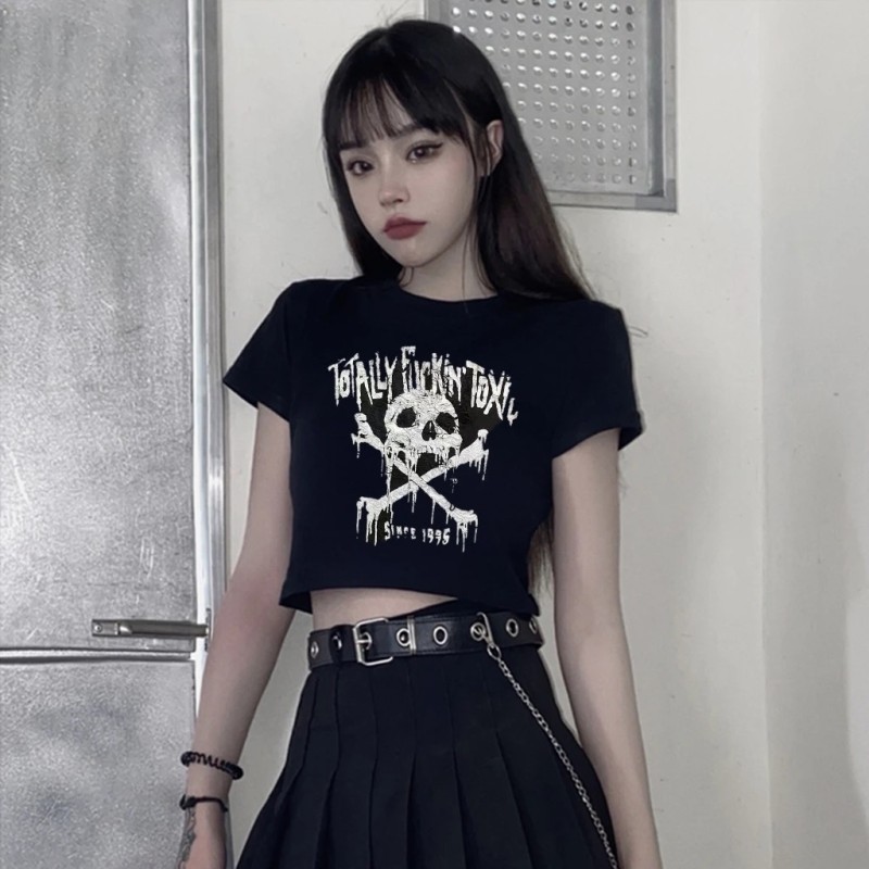 Gothic crop top, black, trendy, summer, rebellious, vintage, feminine,