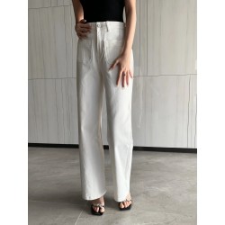 Jeans bianco vita alta: tendenza Y2K, taglio ampio