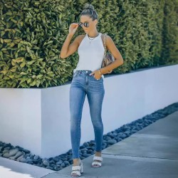 Jean Slim Bleu Clair Stretch : Confort et Style